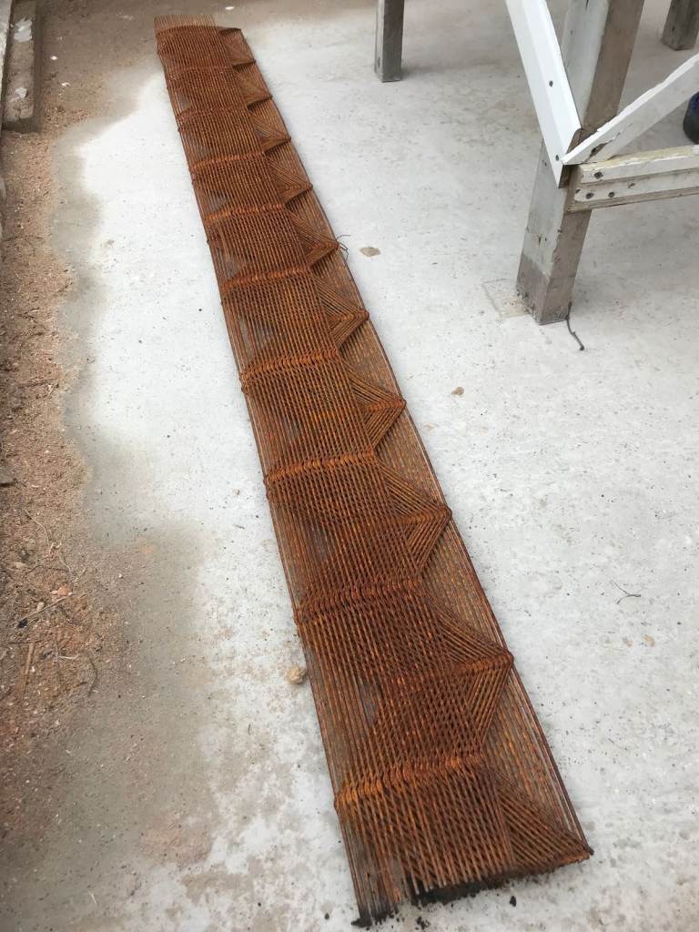 Continuous Wire Chair Spacers - 2m Long × 75mm Pack of 25