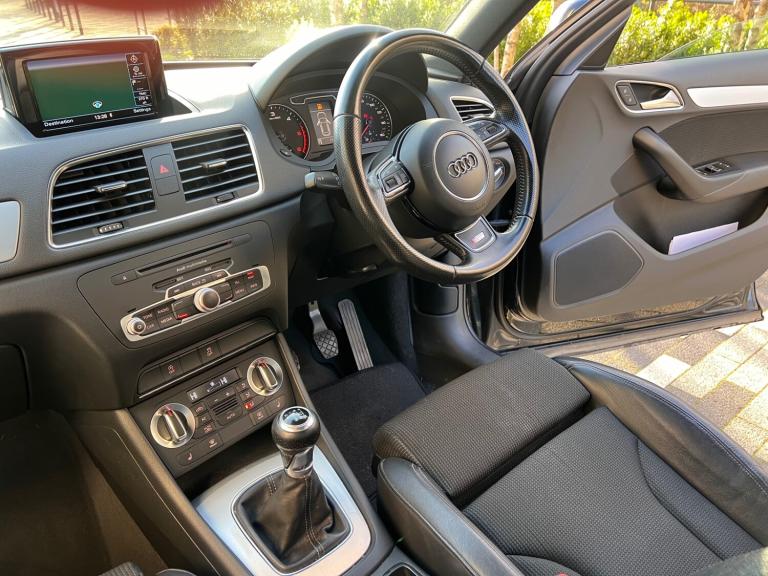 2013 Audi Q3 2.0 TDI S Line 5dr ESTATE Diesel Manual