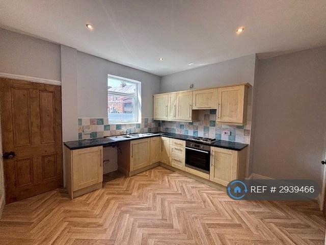 2 bedroom house in Hay Green Lane, Barnsley, S70 (2 bed) (#2939466)
