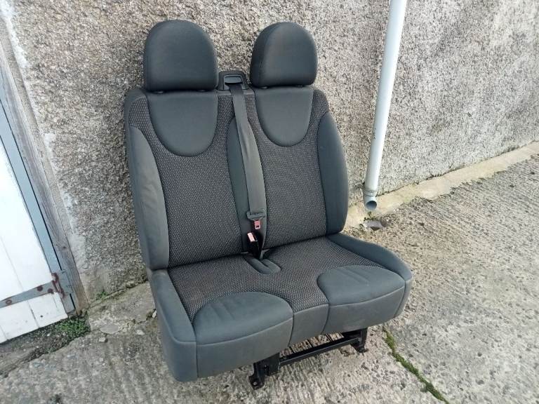 Citroen dispatch dual passenger seat