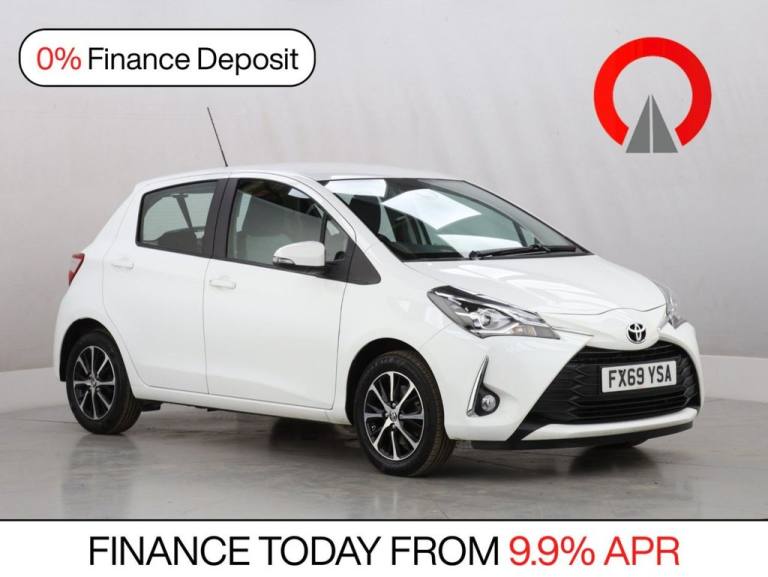 2019 Toyota Yaris 1.5 VVT-i Icon Tech 5dr HATCHBACK PETROL Manual