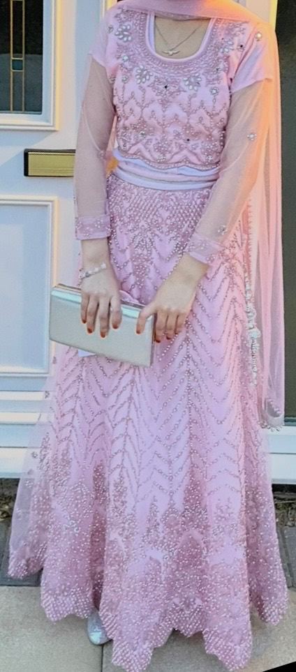 Beautiful Pink Asian/Indian Outfit – Worn Once, Great Condition