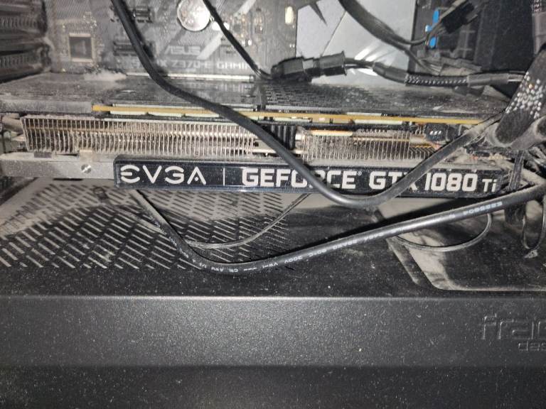 EVGA GeForce GTX 1080 Ti Graphics Card – Fair Condition