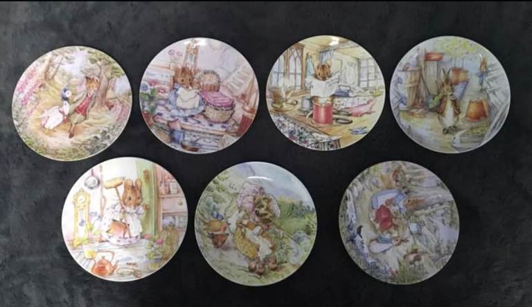 The world of Beatrix potter plate collection