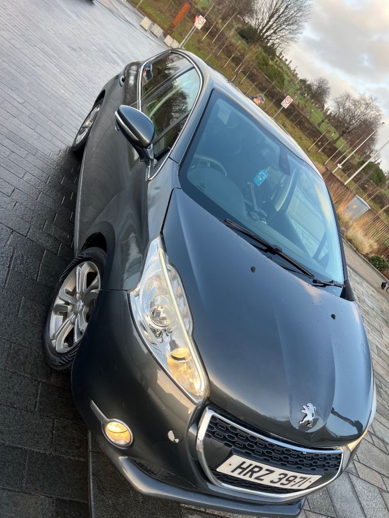 Peugeot, 208, Hatchback, 2014, Other, 1598 (cc)/ £4300