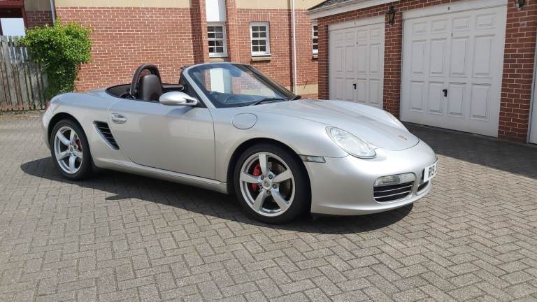 Porsche 987 Boxster 3.4S 6 speed. Arctic Silver Metallic with superb Porsche Service History