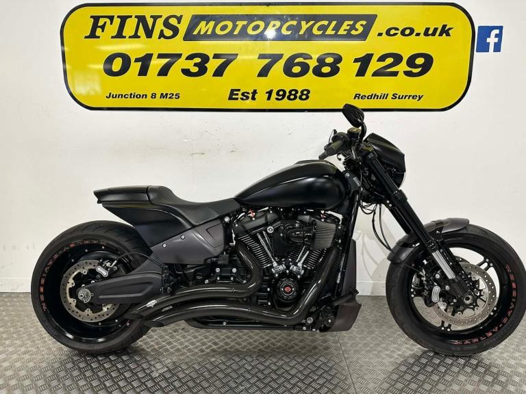 2019 HARLEY-DAVIDSON FXDR 114