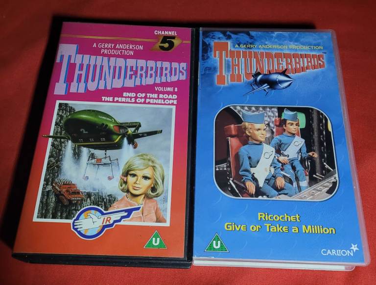 2 x Thunderbirds Vhs Videos Vg Condition q3