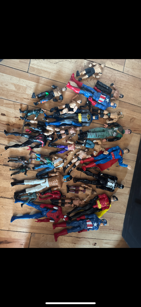 wwe wrestlers figures plus others 