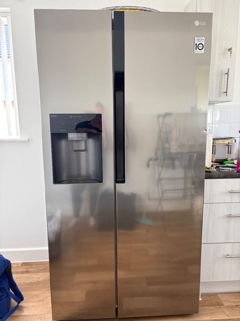 LG American fridge freezer