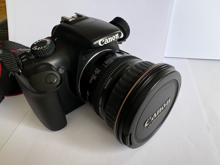 Canon 1100D