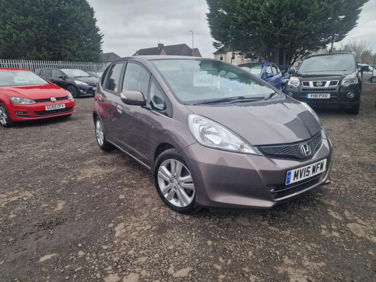2015 Honda Jazz 1.4 i-VTEC ES Plus 5dr HATCHBACK Petrol Manual