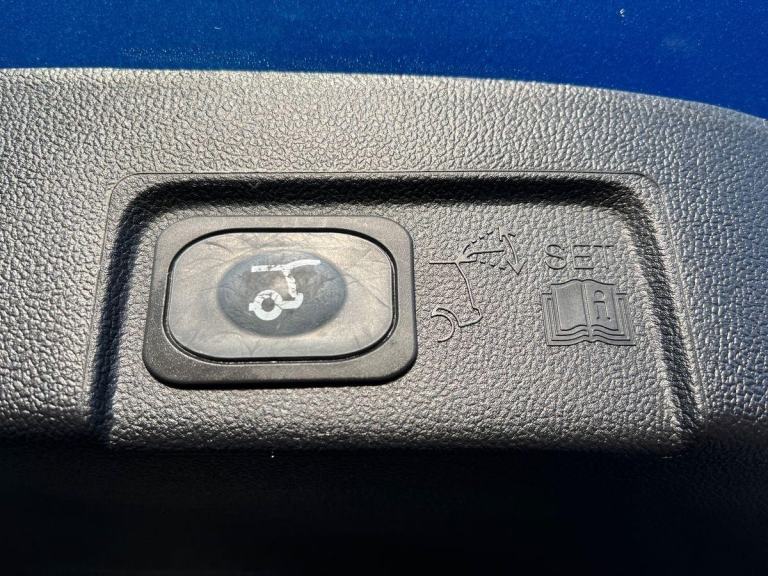2024 Ford Puma ST-Line 5 Door 1.0L mHEV 6 Spd Desert Island Blue COMFORT PACK