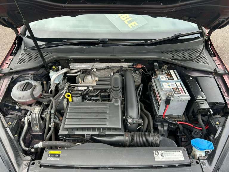 VOLKSWAGEN GOLF 1.4 TSI BlueMotion Tech SE Red Manual Petrol 2013