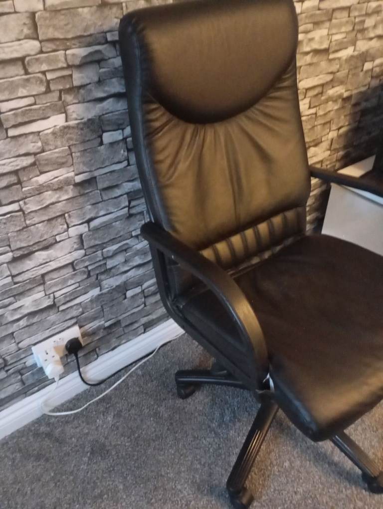 GAMING OFFICE CHAIR 