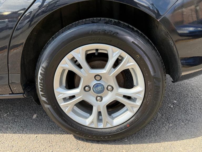 2014 Ford B-MAX 1.4 Zetec Mpv Mpv Petrol Manual