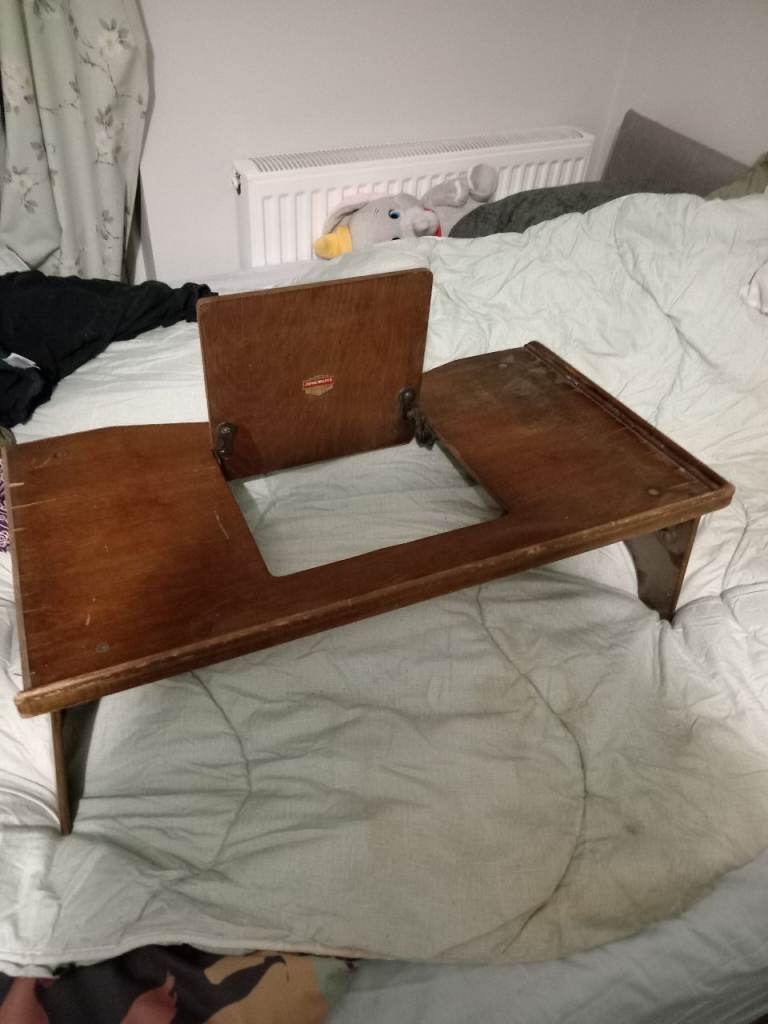 Free vintage lapdesk