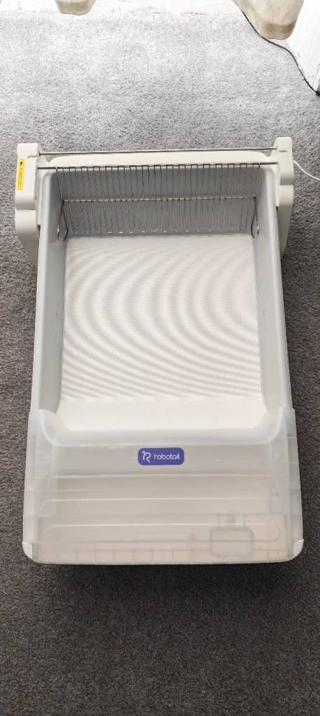 Automatic Self-Cleaning Cat Litter Box