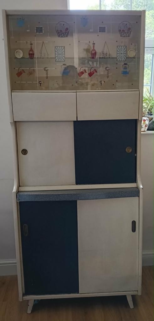 Vintage Kitchen Sideboard / Dresser - white and black