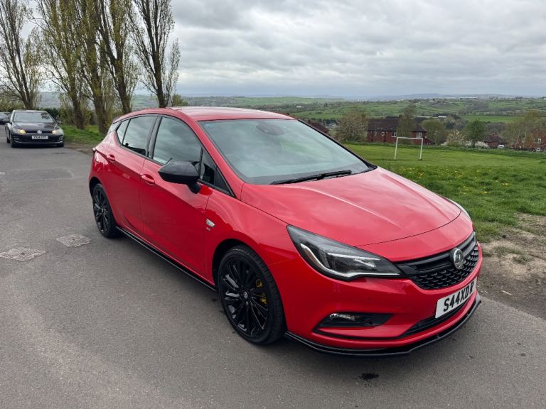 Vauxhall, ASTRA, 1.6T Petrol, 197bhp, Hatchback, 2017, Manual, 5 doors