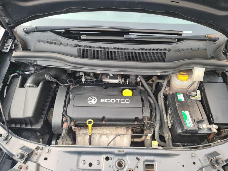 2014 Vauxhall Zafira 1.8i Exclusiv 5dr MPV Petrol Manual