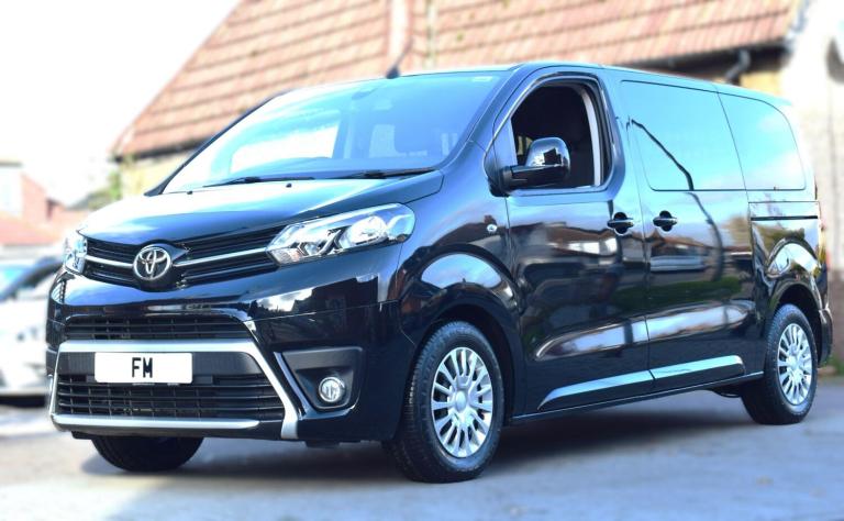 2022 Toyota PROACE CITY Verso 1.5D Shuttle Medium MPV MWB Euro 6 (s/s) 5dr (9 Seat) MPV Diesel Ma...