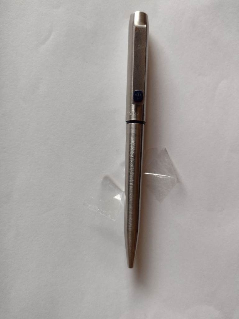 VINTAGE STAINLESS STEEL PARKER BALL PEN 