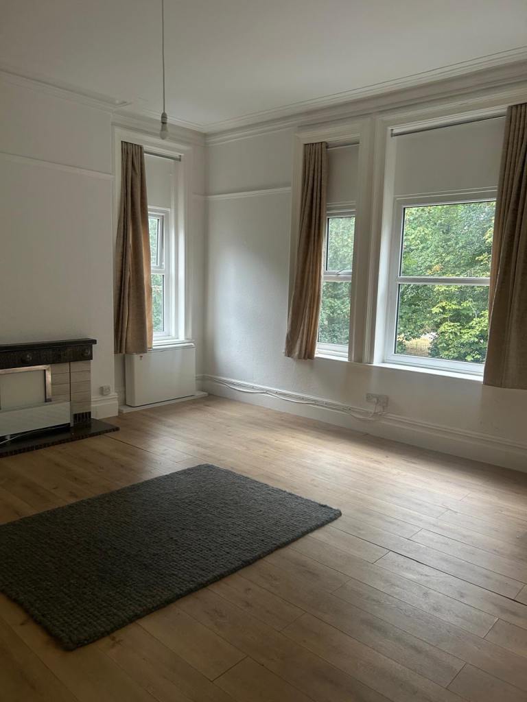 Studio Flat Whalley Range