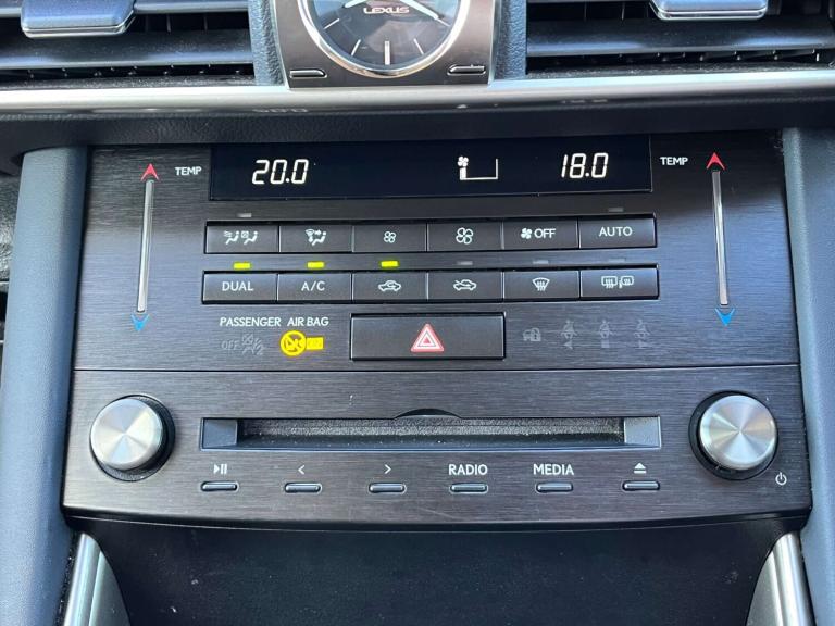 2018 Lexus IS 300h Advance 4dr CVT Auto SALOON PETROL/ELECTRIC Automatic