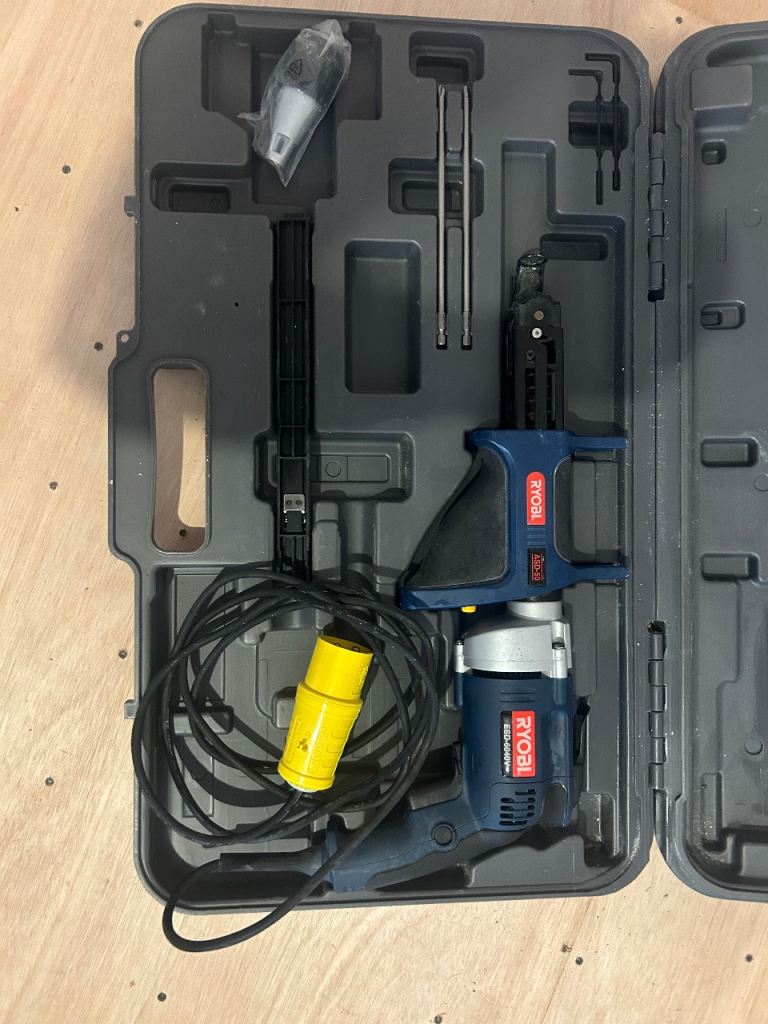 Ryobi Power Tool in Carry Case – Good Working Condition