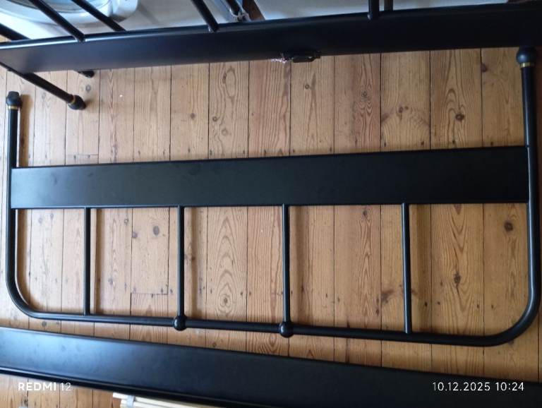 SAGSTUA bed frame black/Luröy - IKEA 200/150