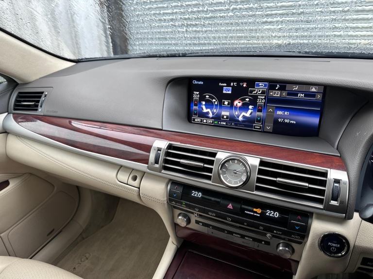 2016 65 REG LEXUS LS600H LWB PREMIER 5.0 V8 AWD PETROL/HYBRID DAMAGED SALVAGE