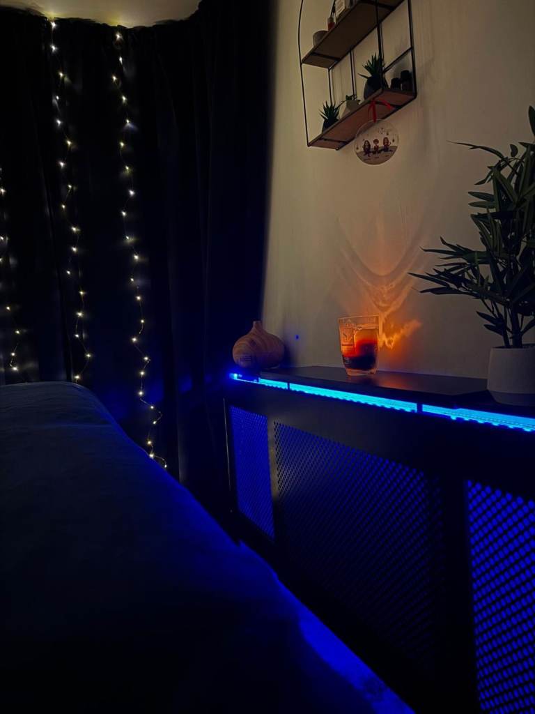 Four hands massage by female and male therapist.