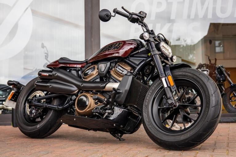 Harley-Davidson Sportster 1250 S ! LOW MILES ! COBRA EXHAUSTS
