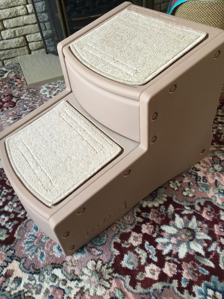 Pet steps for elderly cat/small dog