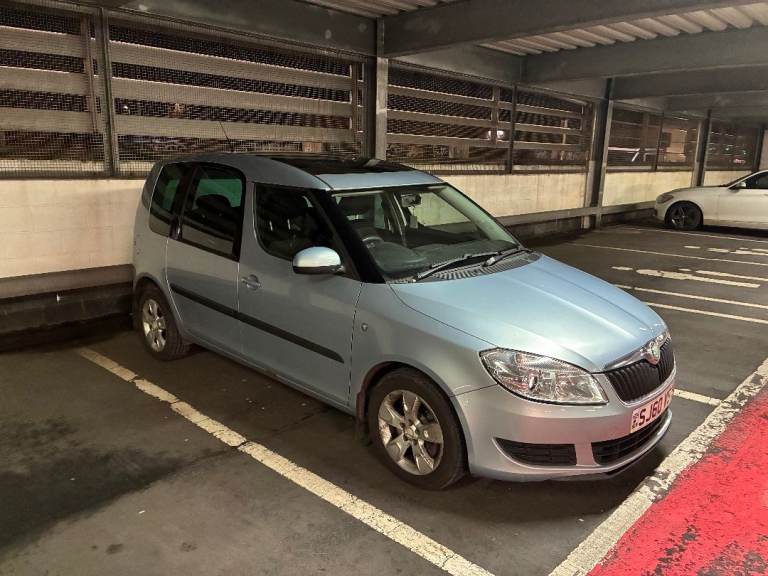 Skoda, ROOMSTER, MPV, 2010, Manual, 1598 (cc), 5 doors