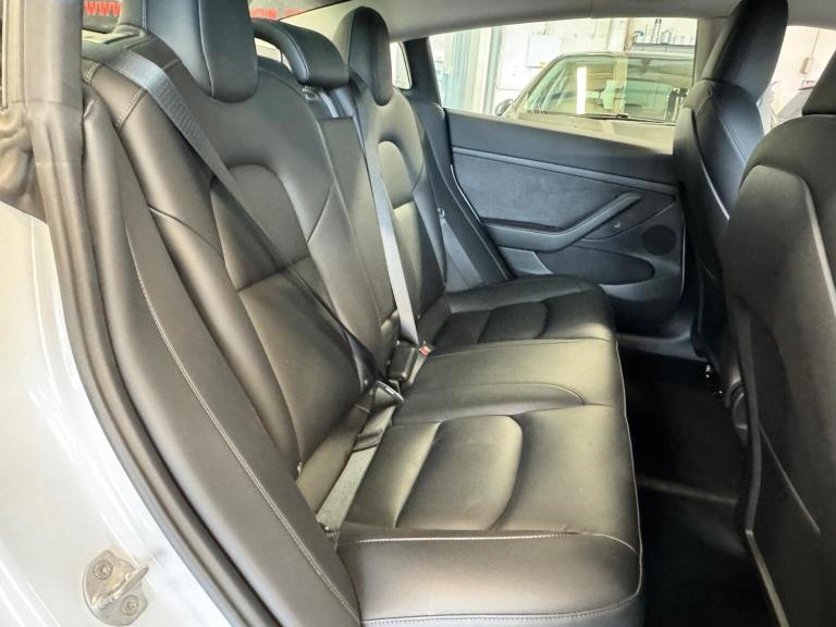 TESLA MODEL 3 (Dual Motor) Long Range Auto 4WDE 4dr 2021