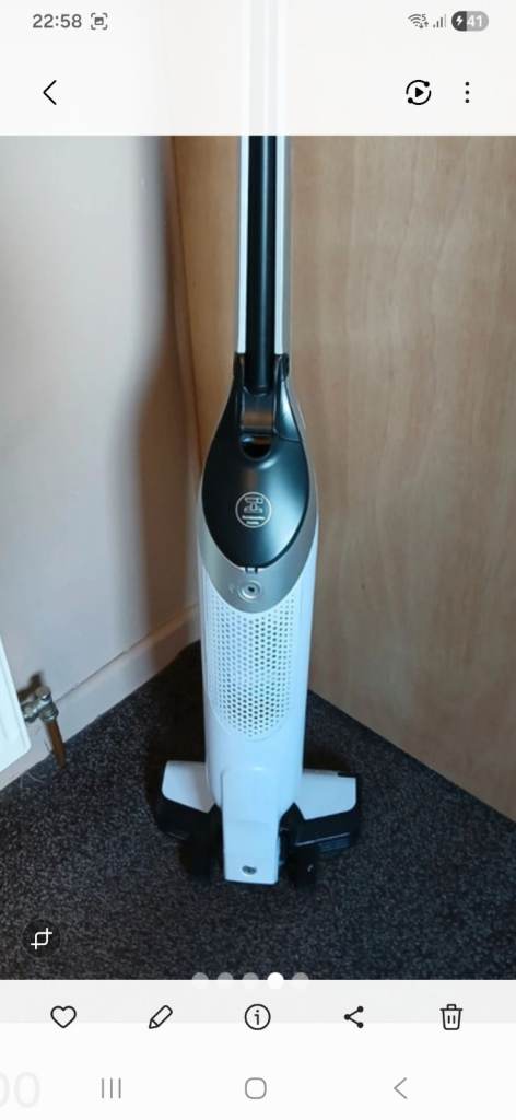 Bosch 25.2V Cordless Upright Vacuum Cleaner - White