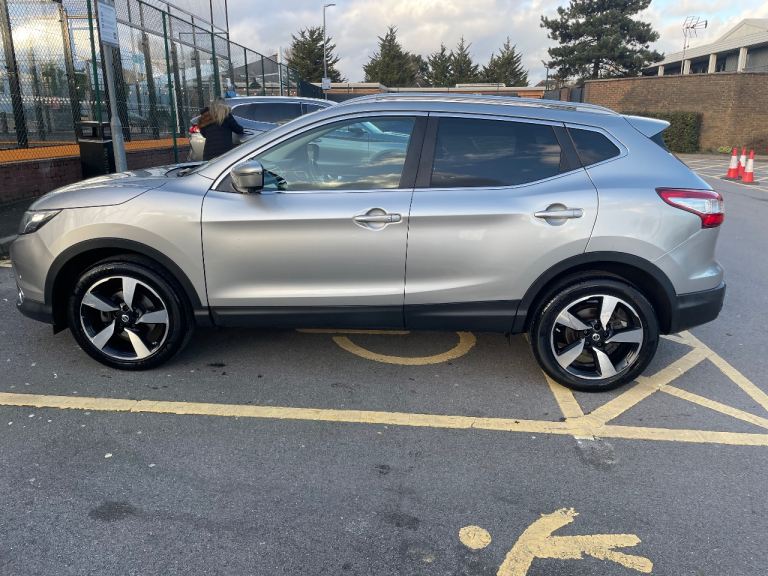 image for Nissan, QASHQAI, Hatchback, 2016, Manual, 1197 (cc), 5 doors