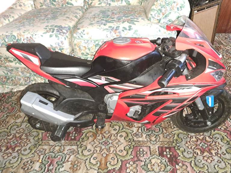 24 volt honda CBR red street fighter
