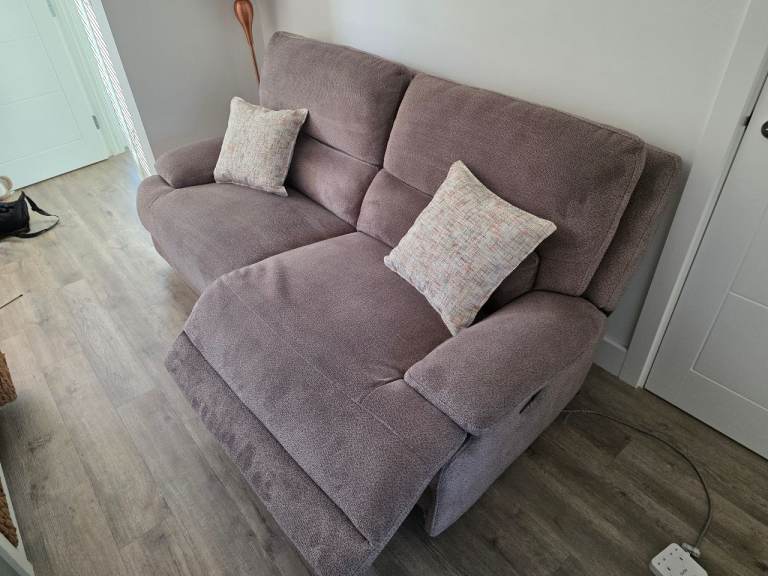 3-Seater Electric Power DFS Recliner with USB ports