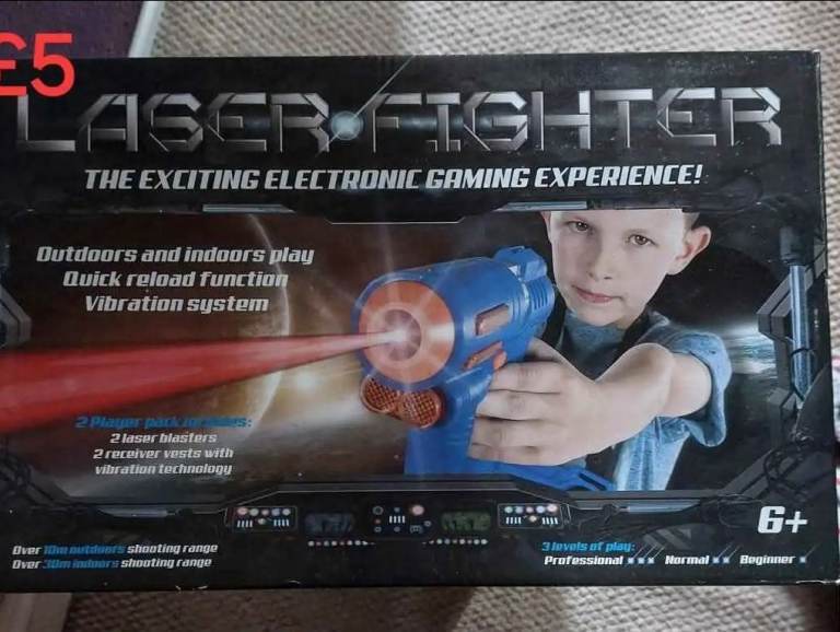Laser Fighter Electronic Gaming Experience – Good Condition