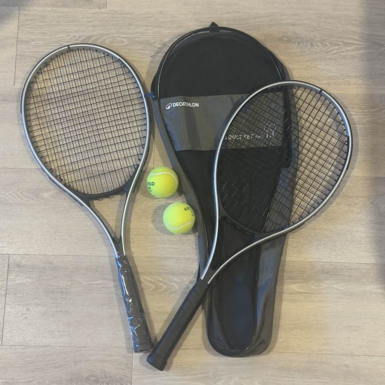 Decathlon Adult Tennis Rackets with Balls and Case – Excellent condition