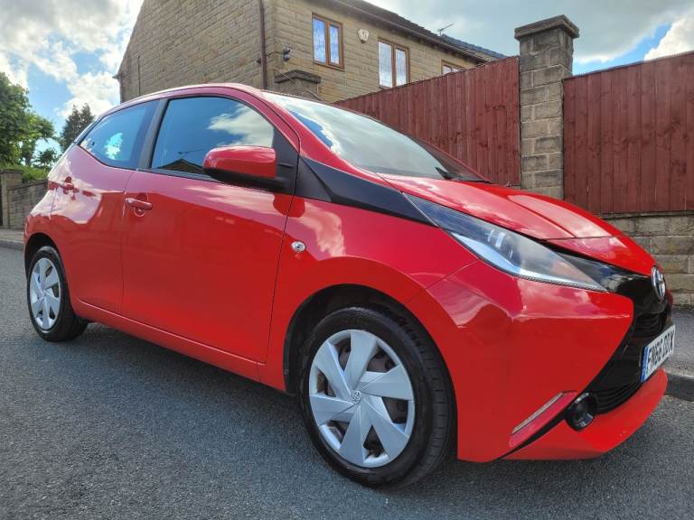 2016(66)TOYOTA AYGO 1.0 VVT-I PETROL X-PLAY 111K SH MOT APRIL 2027*£20/TAX*2 OWNER'S*FACELIFT MODEL*