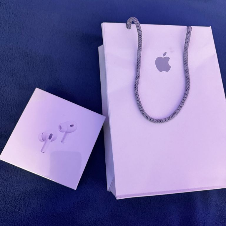 Apple AirPods 2nd Generation