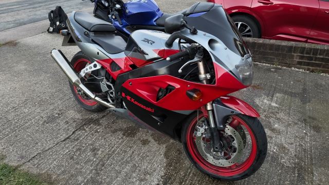 Kawasaki, ZXR, 1993, 400 (cc) | in Baldock, Hertfordshire | Gumtree