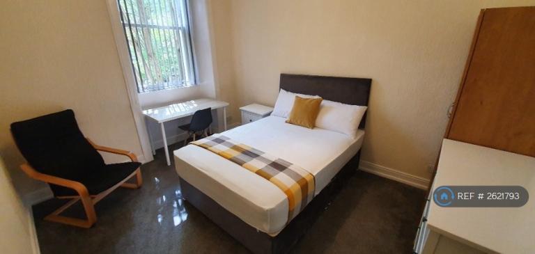 1 bedroom in West End Park Street, Glasgow, G3 (#2621793)