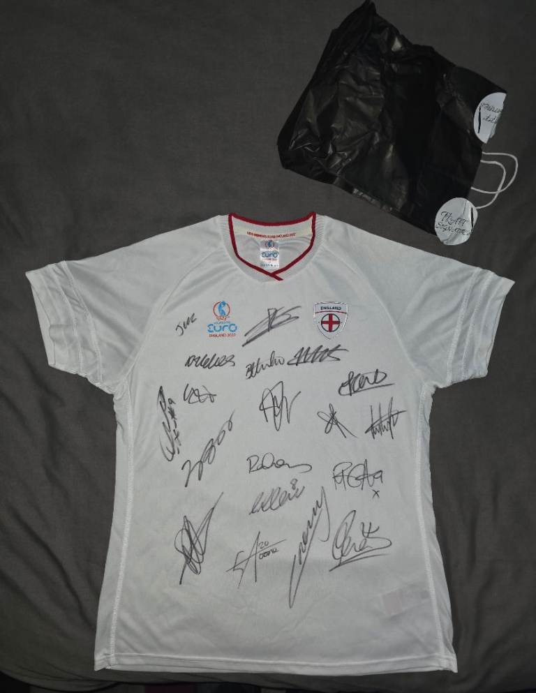 2022 lionesses football shirt signed by entire 2022 squad!!
