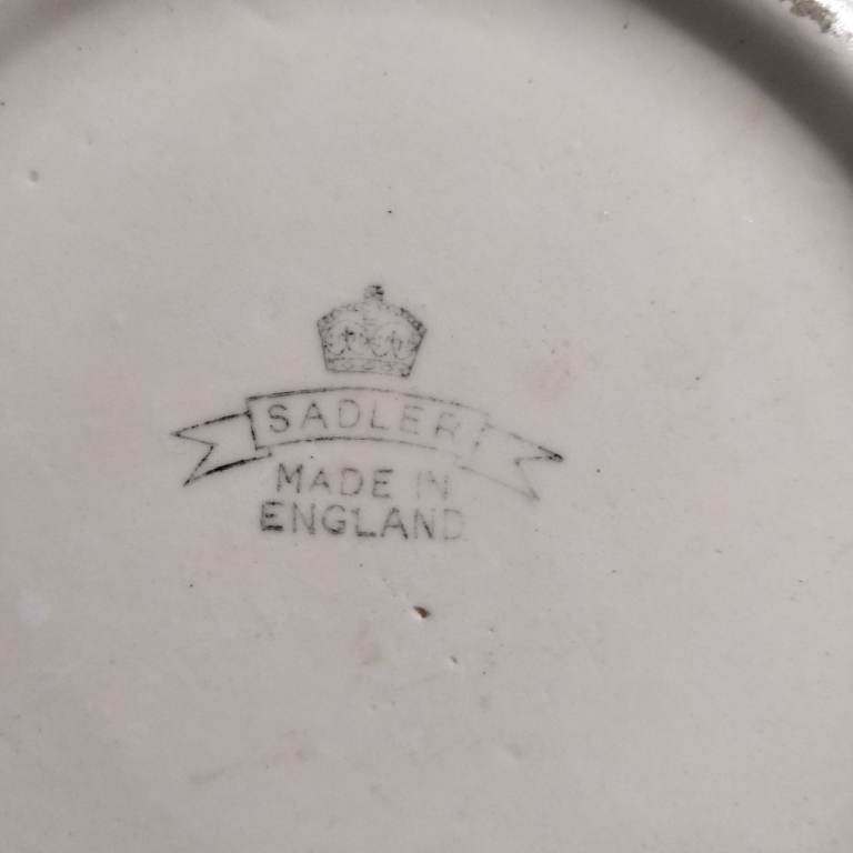 Sadler vintage biscuit barrel 