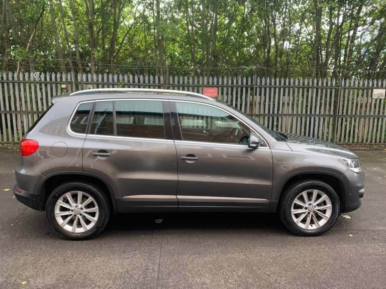2012 Volkswagen Tiguan 2.0 TDi SE 170 5dr ESTATE Diesel Manual